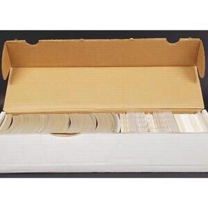 NHL Vintage USA Hockey Card Lot of 700+ Trading Cards Various Brands